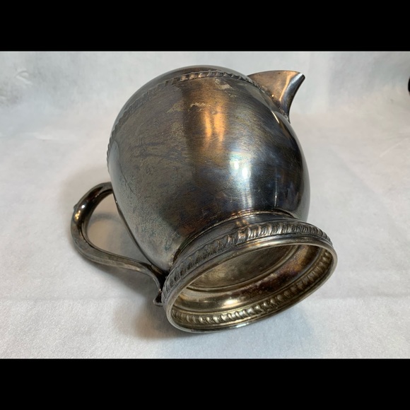 Crosby Silverplate Vintage Water Pitcher - Picture 11 of 11